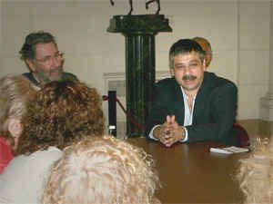 Dr. Sergio Abrevaya, reunido con las entidades de consorcistas en la Legislatura portea el 19 de marzo de 2008.