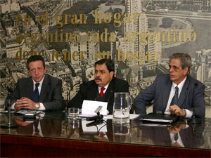 Salvador Vctor Perez (vicepresidente 1), Daniel Tocco (presidente) y Arturo Molina (secretario).