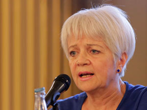 Dra. Nelly Díaz.
