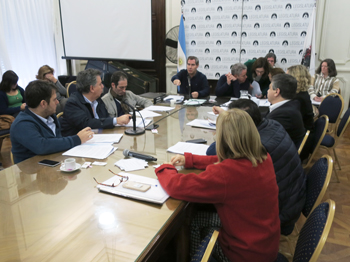 Su disconformidad con el proyecto oficial, Santiago Roberto lo document en los considerandos del despacho de minora.