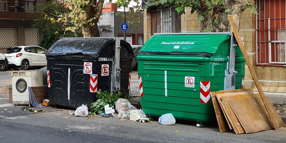 La esquina de Gral. Cesar Daz y Condarco en la Comuna 11 [Foto Pequeas Noticias]