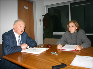 El Dr. Marcos Bergenfeld y la Sra. Alicia Gimnez, presidente y vicepresidenta de la FAC respectivamente.