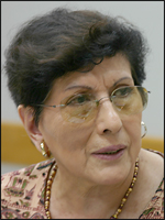 Sra. Teresa Villanueva.