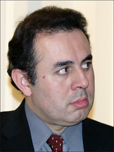 Dr. Jorge Marcelo Terzano, tesorero de la FAC.