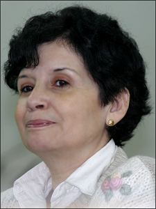 Sra. Mara Rosa Farcy, directora de la revista Profesionales de Propiedad Horizontal.