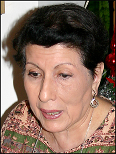 Sra. Teresa Villanueva.