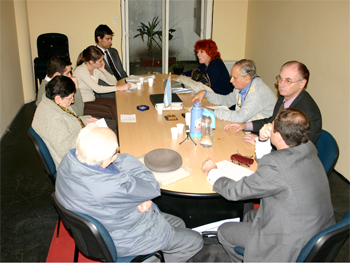 Dialogaron con los asesores: Teresa Villanueva (ACCABA), Bernardo Pollack (CACCyC), Jorge Resqui Pizarro (ReDeCo), Ricardo Geler (API), Samuel Knopoff (FEDECO) y Rita Sessa (LCPH).