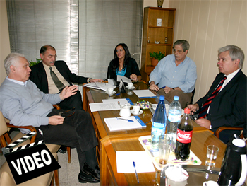 De izq. a der.: Rubn Rivero, Armando Caputo, Gabriela Pilar Saldivia, Arturo Molina y Mario Bernetti.