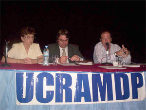 De izq. a der.: Ana Mara Huertas, Santiago Sigwald Stoianoff y Jorge Resqui Pizarro.