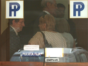 El Lic. Horacio Bielli durante la eleccin de autoridades -impugnada por la IGJ- de diciembre de 2008.