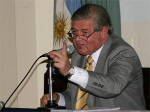Adm. Jorge Hernndez.