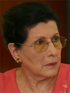 Sra. Teresa Villanueva.