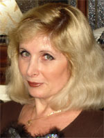 María Elena Fernández.