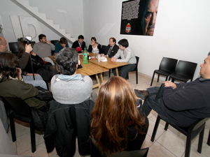 El Dr. Jorge Resqui Pizarro en el Comit "Intendente Julio Saguier" de la UCR.