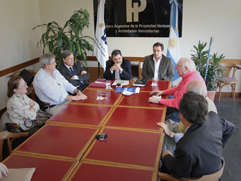 La reunin de socios en la CAPHyAI del jueves 3 de noviembre.