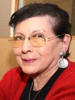 Sra. Teresa Villanueva.