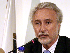 Sr. Hugo Menella, presidente de CUCICBA