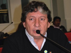 Legislador Ral Acosta.