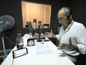 Daniel Snchez Rivera, productor y conductor de "Consorcio de Radio".