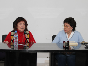 La Dra. Rita Sessa (Izq.) y la Sra. Teresa Villanueva durante la reunión de la Comisión de Consorcios del pasado 27 de junio.