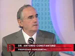 Dr. Juan Antonio Costantino.