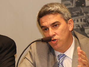 Dr. Jorge Martn Irigoyen