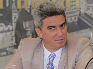 Dr. Jorge Matín Irigoyen.